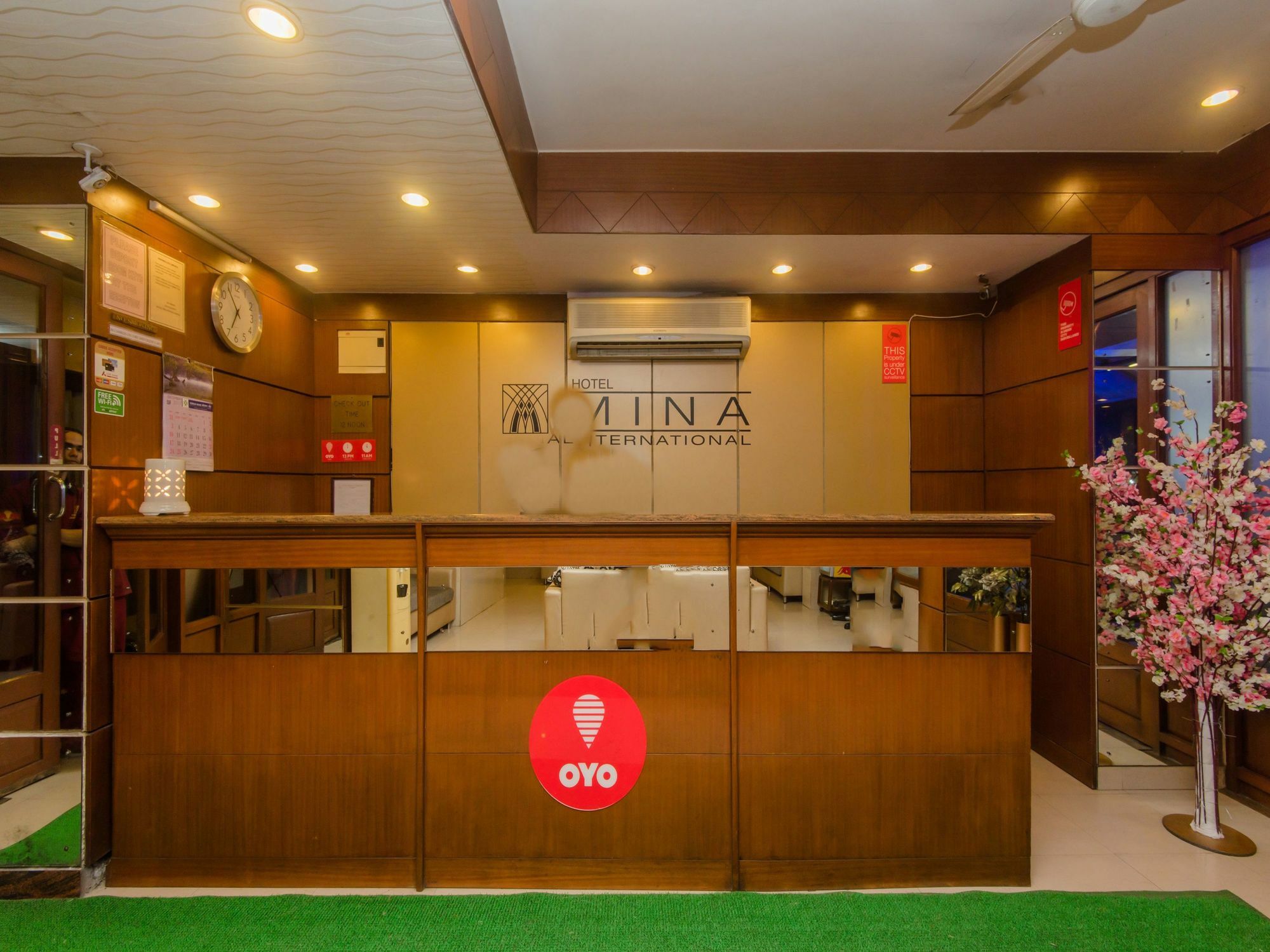 Hotel Mina International Mumbai Exterior photo